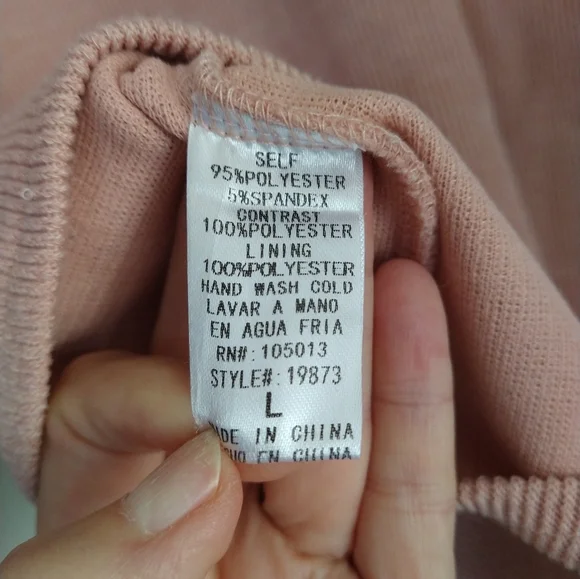 Cute Sequin Top - Picture 5 of 7